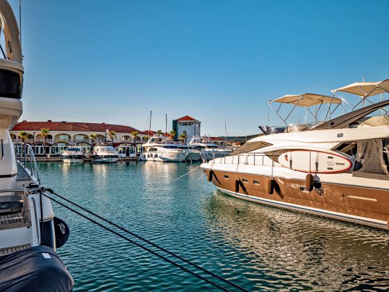 kroatien marina motoryacht segelyacht