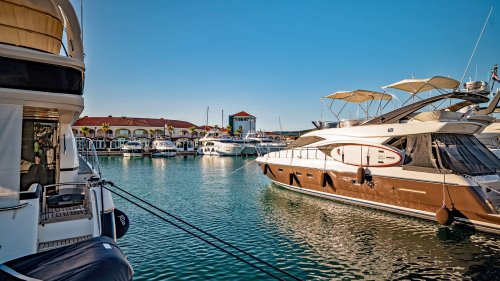 kroatien marina motoryacht segelyacht